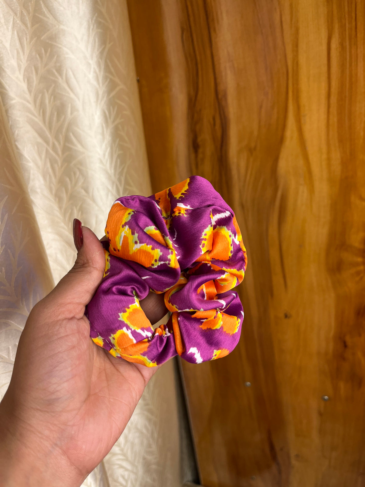 Printed Pretty Scrunchie 🌸